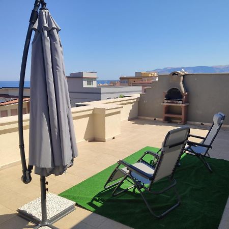 Residence Eloisa Appartamenti Balestrate Bagian luar foto